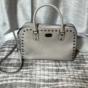 Michael Kors Saffiano Studded Bag 🚨Host Pick 🚨